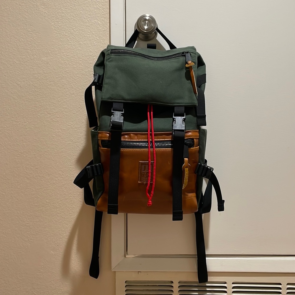 Topo Designs Rover Pack Heritage Canvas backpack (Olive/brown leather)